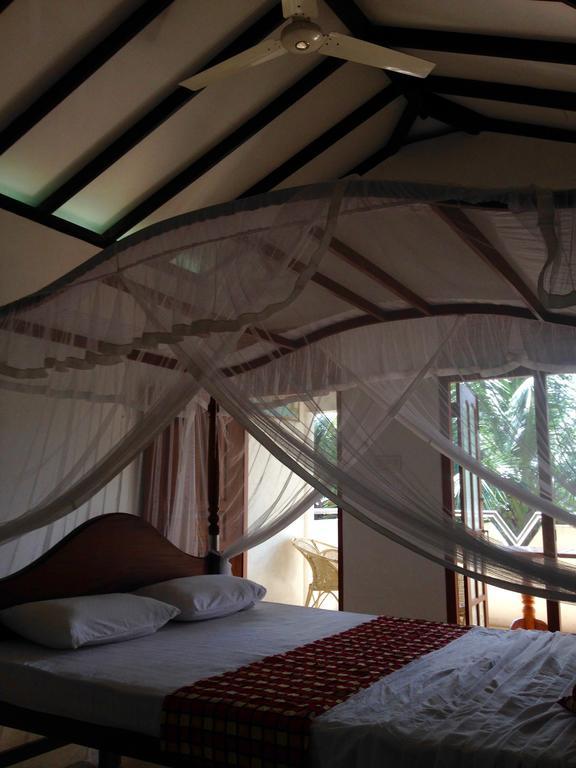 Kabalana Design House Villa Ahangama Room photo